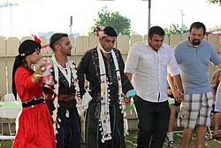 الرقص الاجتماعي: تاريخه، أنواعه وأنواعه في الثقافات المختلفة