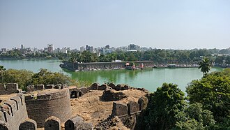 صناعة المنسوجات في سولابور