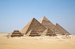 آثار من العصر المتأخر