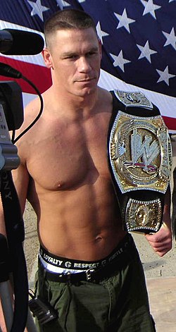 صورة لمصارعي WWE في تابو تيوزداي